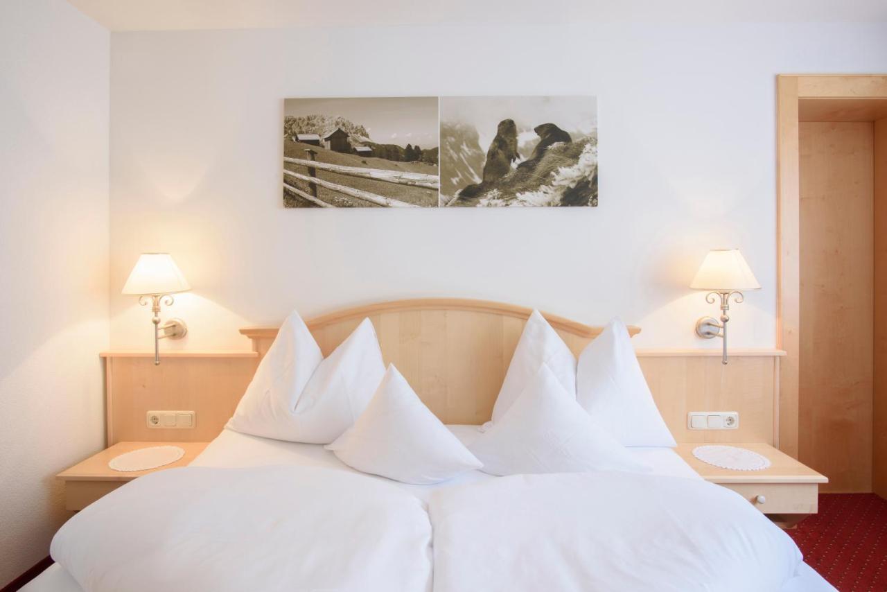 Hotel Silbertal Habitación foto