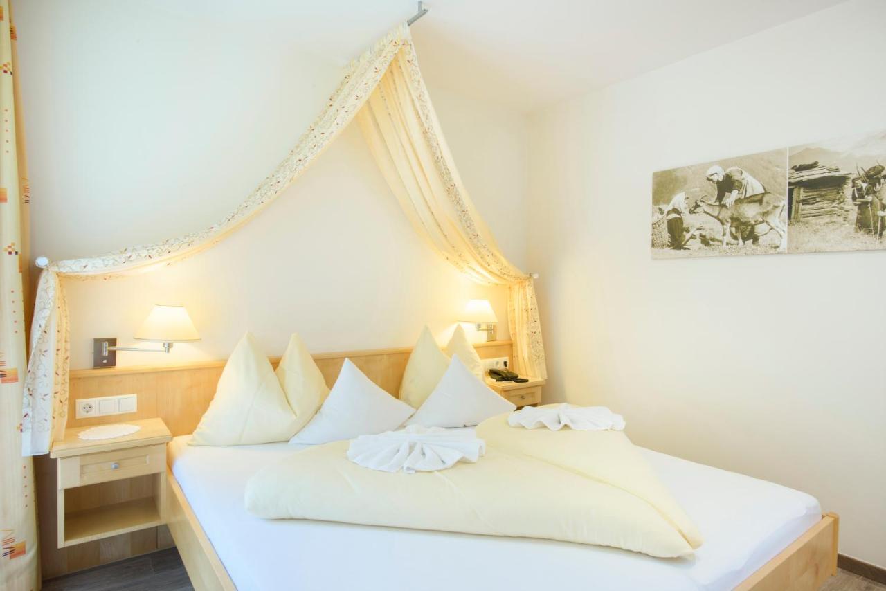 Hotel Silbertal Habitación foto